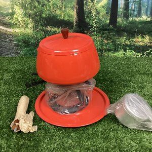 Vintage MCM Fondue Pot NIB